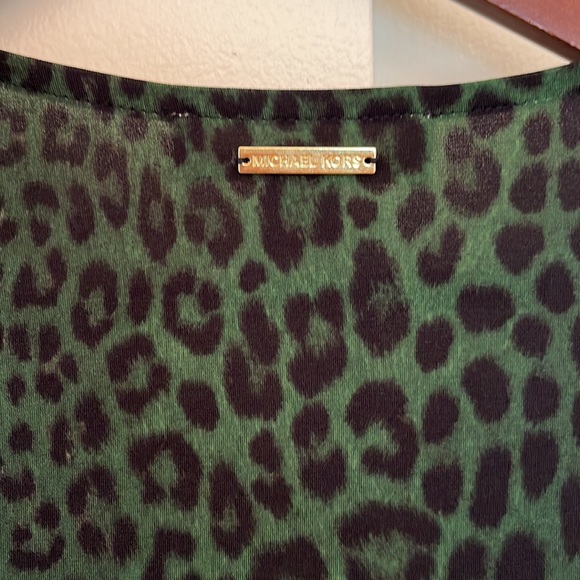 NWT Michael Kors green “moss” leopard print dress. Size S. - Picture 5 of 6